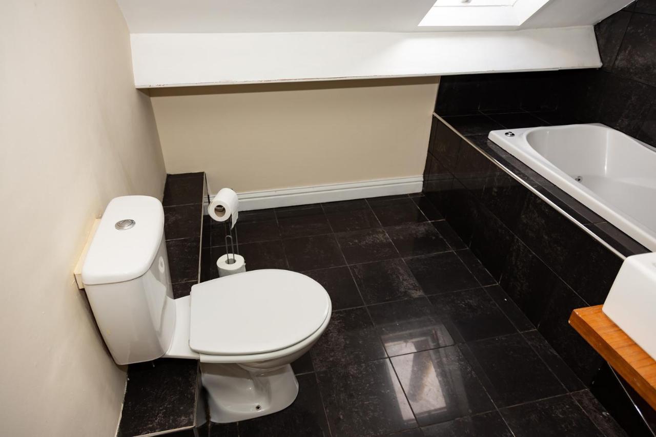 อเล็กซานเดอร์ อพาร์ทเมนท์ เซาท์ ชิลด์ส Apartment Jarrow ภายนอก รูปภาพ